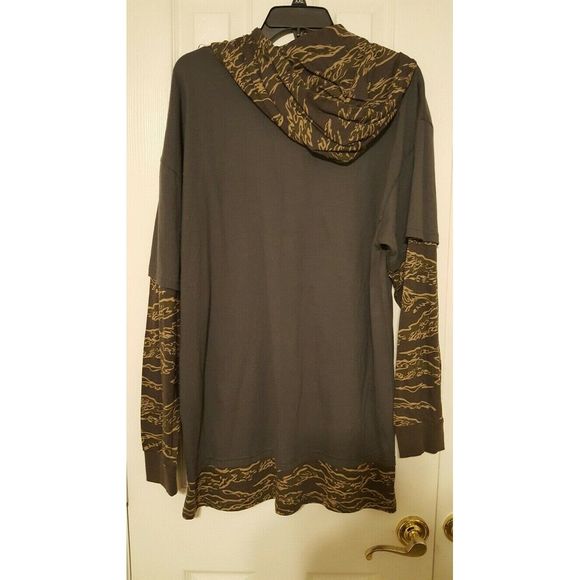 *5/$20Men's Medium Large XL Oversized Hooded Shirt - Picture 3 of 3
